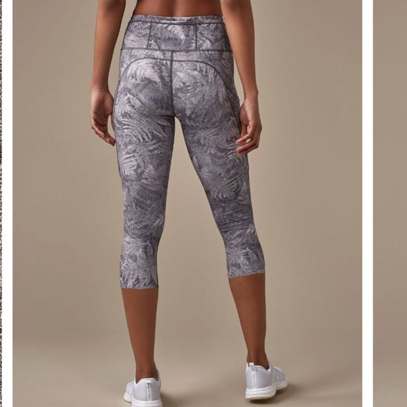 Lululemon Fast & Free Crop (19") Kindred Spirit Alpine White Multi - Picture 2 of 14